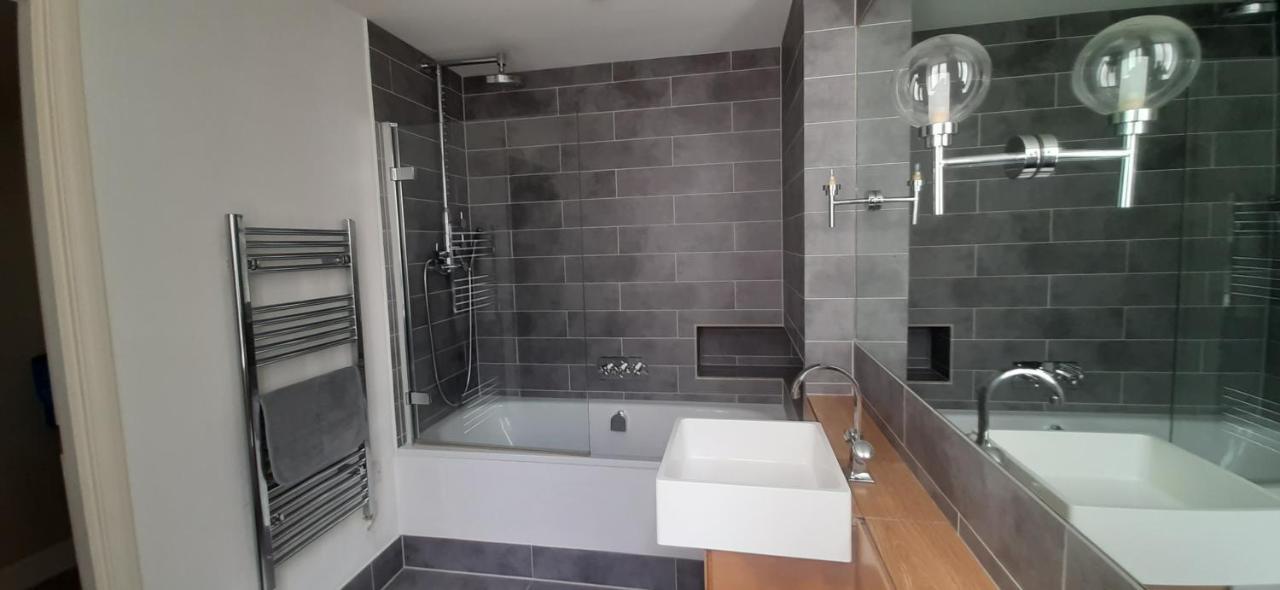 Rare Luxury Harbourview Apartment Sleeps 6 Torquay Exterior foto